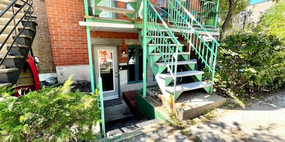 Plateau - Superbe Condo 3 1/2 Meublé - Photo 3