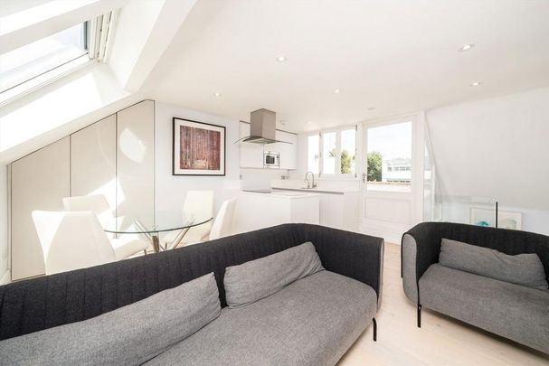 2 bedroom maisonette to rent - Photo 1
