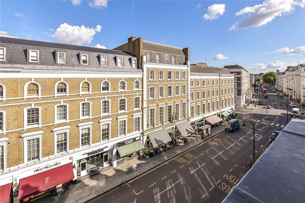 This bright and spacious apartment is situated on the top floor of this elegant Edwardian block with a lift and porter located within walking distance of Hyde Park and transport links. - Photo 1