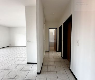 BALERNA - SPACIOUS 3-ROOM APARTMENT - Photo 1