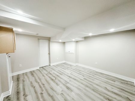 For Lease - 30 Lucerne Drive, Vaughan, Ontario - Photo 2