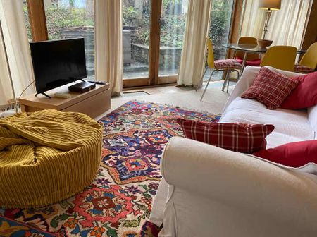 Studio Apartment – Medium Let - Photo 3