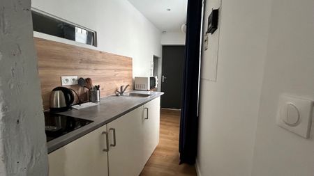 Location Appartement 2 pièces 22m² - Photo 4