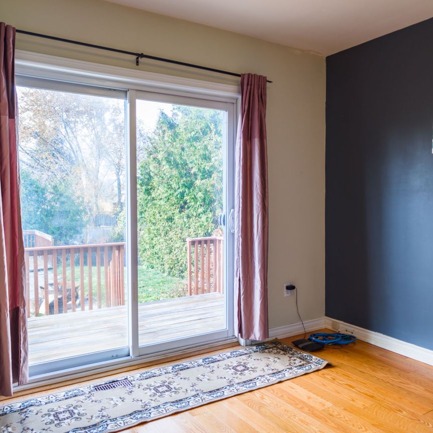 For Lease - 27 Beacham Crescent, Toronto, Ontario - Photo 1