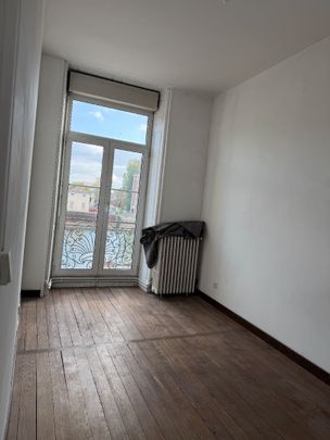 T3 place du chatelet - Photo 1