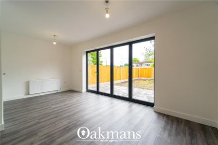 3 bedroom semi-detached house to rent - Photo 4