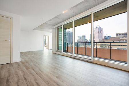 360 President Kennedy, Montréal, QC - Photo 4