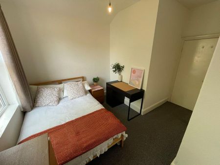 4 bedroom house to rent - Photo 4