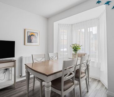 4 bedroom semi-detached house to rent - Photo 5