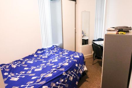 6 bedroom apartment to rent - Photo 2