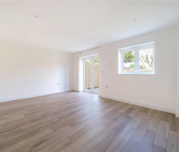 Recently built to a high specification, this 2 bedroom semi detache... - Photo 4