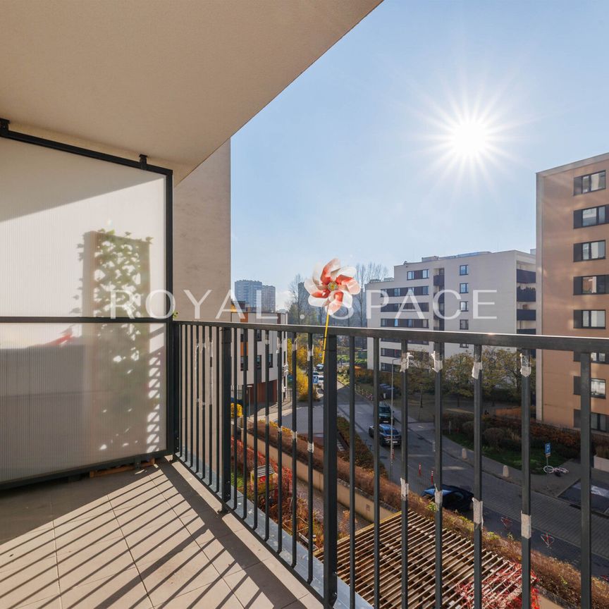 Jasne mieszkanie z osobną kuchnią I Avia - Photo 1