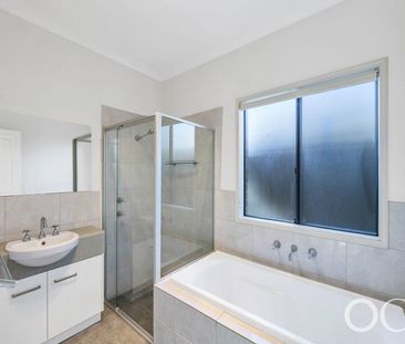 Open the Door to Spacious, Stylish Living - Photo 6