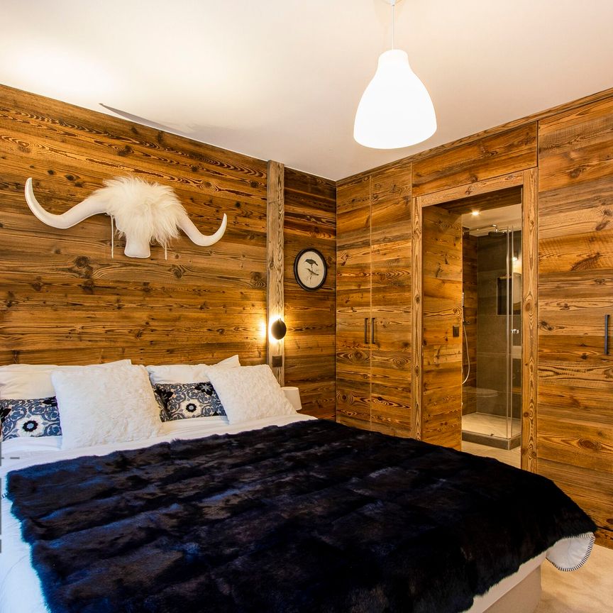 MAGNIFIQUE APPARTEMENT AU BORD DU LAC DE LA MOUBRA - LOCATION SEMAINE - Foto 1