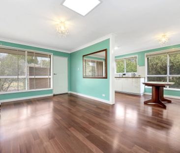 1/30 Donald Road, Queanbeyan - Photo 2