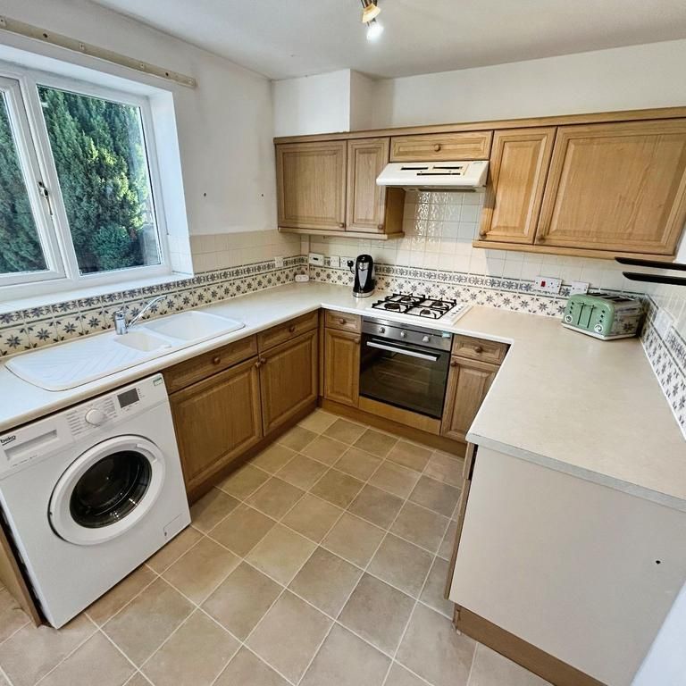 2 bedroom terraced house to rent - Photo 1