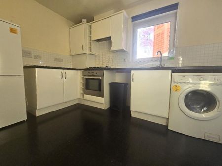 1 Bed Flat For Rent - Photo 3