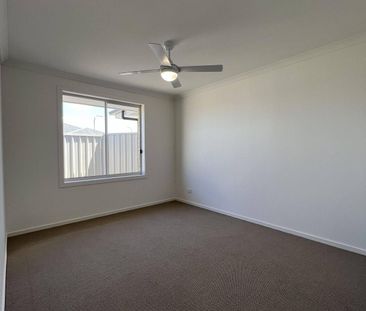 4 Bedroom Family Home in Excellent Location! - Photo 3