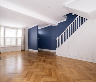 3 bedroom terraced house to rent - Photo 2