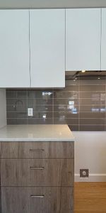 Appartement style Condo 4 1/2 PLUS OU 5 LUMINEUX - Photo 4