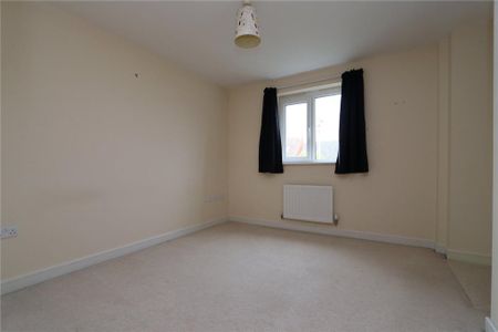 4 bedroom terraced house to rent - Photo 4