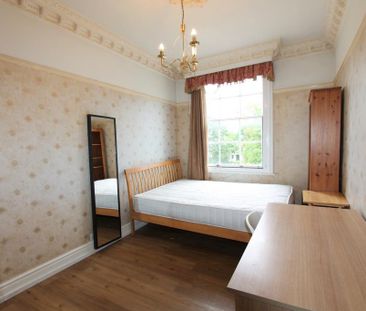 6 bedroom flat to rent - Photo 2