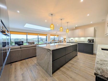 4 bedroom property to rent - Photo 5