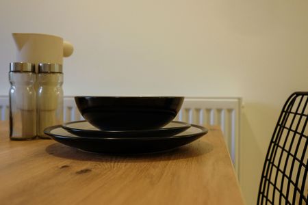 2 Bedroom Home – Medium Let - Photo 5