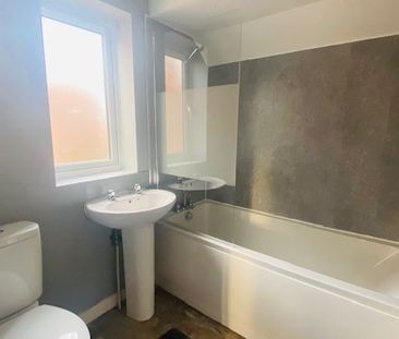 3 bedroom house to rent - Photo 2