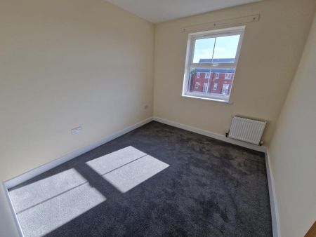 2 bedroom flat to rent - Photo 4
