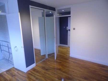 1 bedroom flat to rent - Photo 3