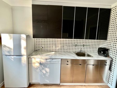 11235 117 Street - Photo 5