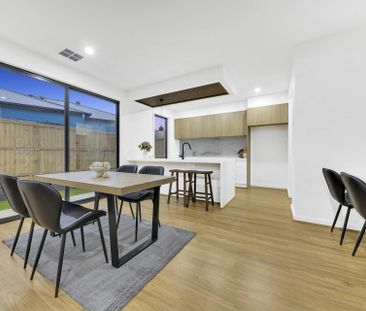 Brand New fully upgraded beauty ! - Photo 4