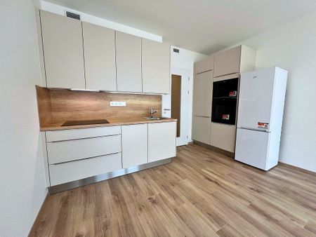 Pronájem bytu 1+kk 38 m² - Фото 2