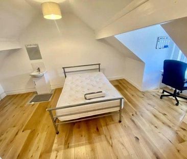 6 bedroom house share to rent - Photo 1