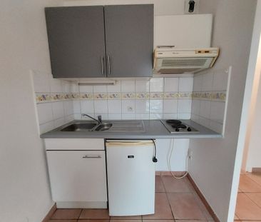 Location Appartement 1 pièce 18m² LA ROCHELLE 17000 - Photo 3