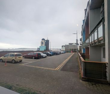 St Christophers Court, Marina, Swansea, SA1 1UA - Photo 2