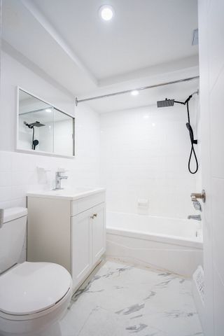 Victoria Towers - Photo 3