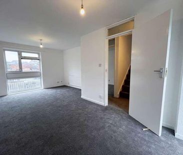 Berkely Path, Luton, LU2 - Photo 1