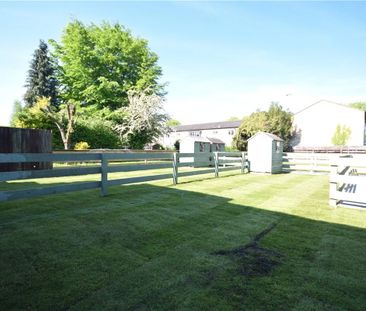 Well presented ground floor one bedroom apartment to let at this be... - Photo 4