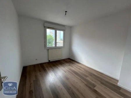 Appartement à louer 4 pièces 82.73m² - Photo 4