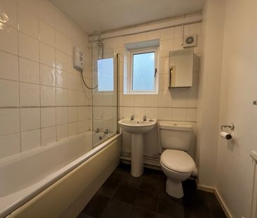 1 bedroom Flat - Mallard Road, Stevenage - Photo 4