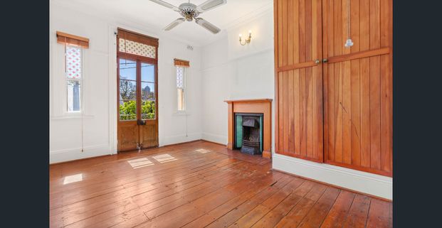 Character-Filled Victorian Terrace with City Views - Photo 1