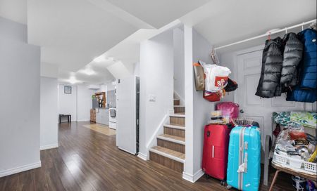 For Lease - 21 Chalkfarm Crescent, Brampton, Ontario - Photo 5