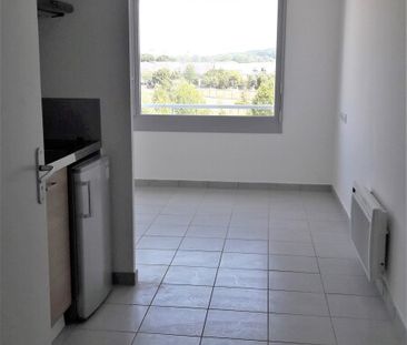 Location Appartement 1 pièce 21m² TOURS 37200 - Photo 1