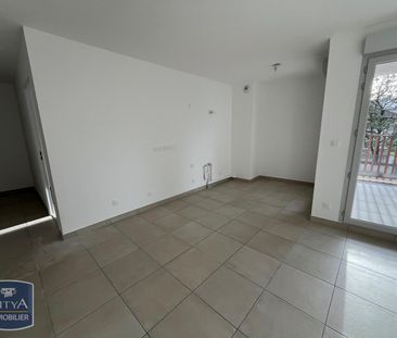 Location Appartement 3 pièces 62m² BRON 69500 - Photo 1