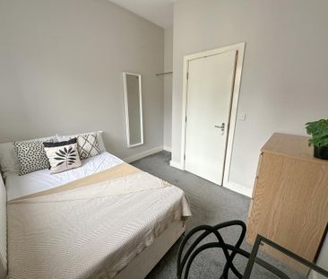 5 bedroom house to rent - Photo 2