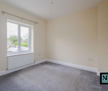 2 bedroom semi-detached house to rent - Photo 2