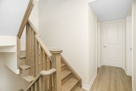 For Lease - 349 Wheat Boom Drive Unit# 303, Oakville, Ontario - Photo 3
