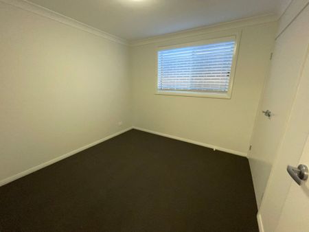 Immaculate Near-New One-Bedroom Apartment Featuring Lock-Up Garage - Photo 3